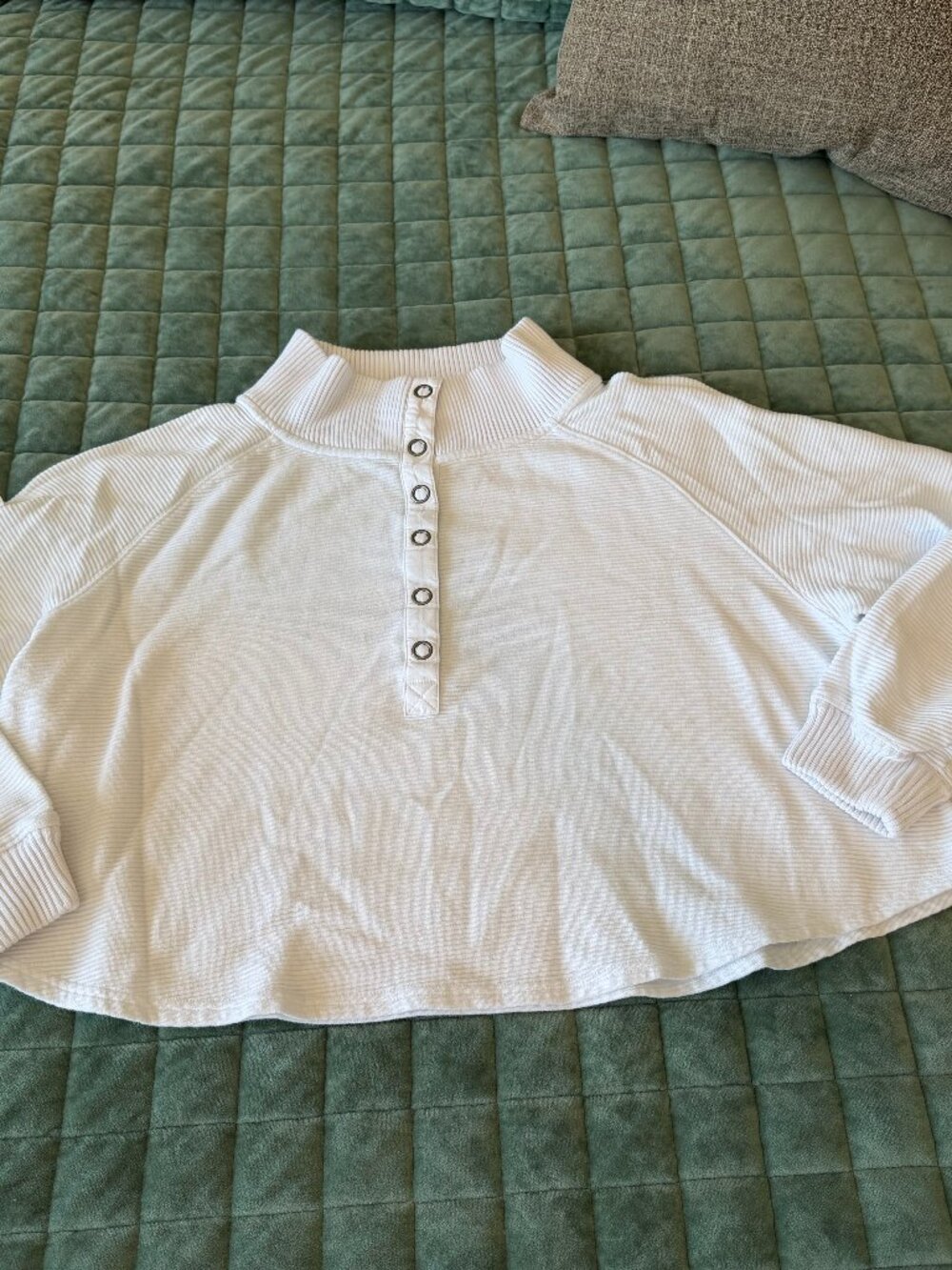 Size XL FP Movement So Fly Henley by Free People